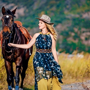 犬馬之誠，醉影人生