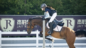 杰的牧場：馬術(shù)育人，騎士的搖籃